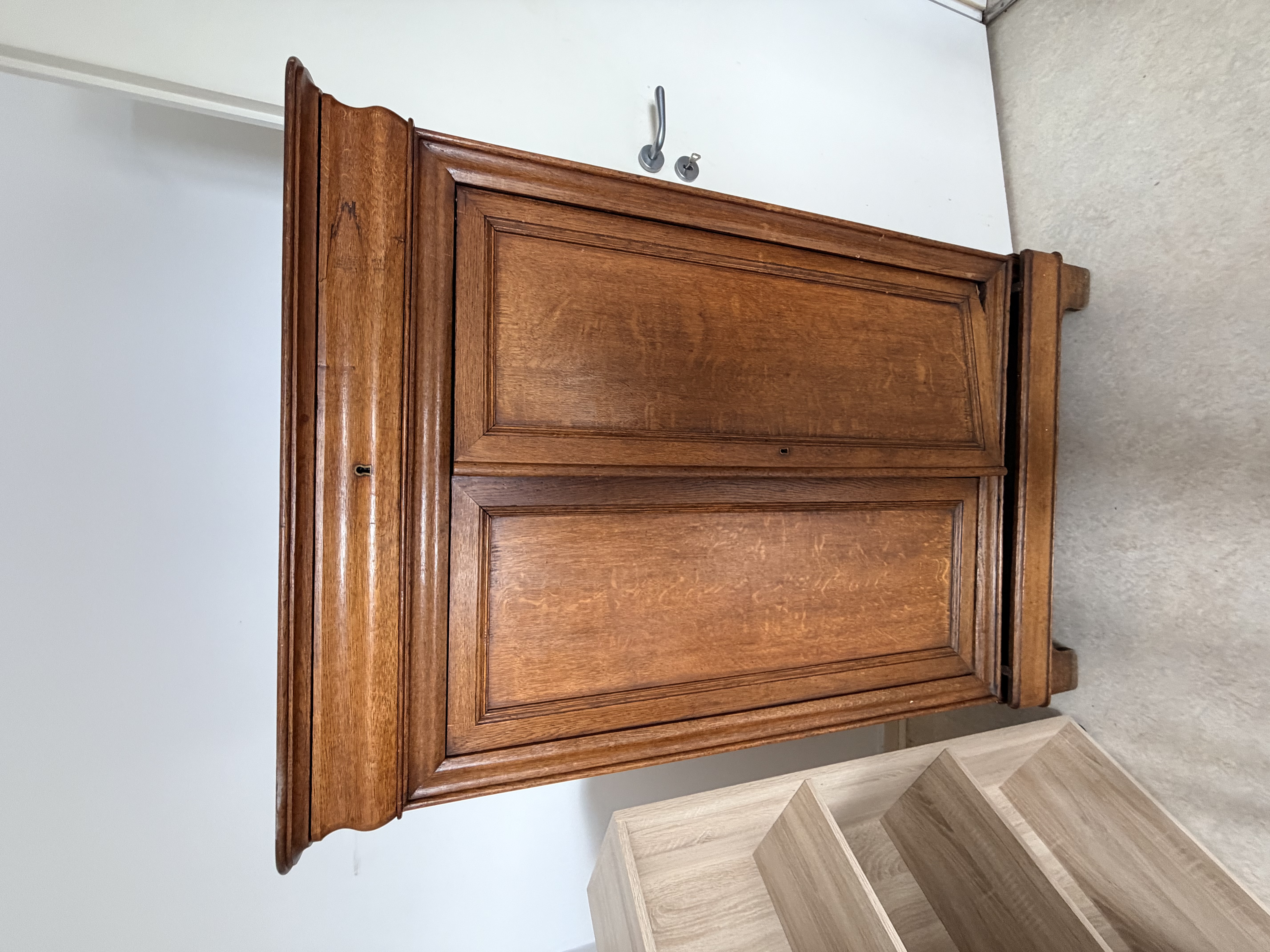 Armoire